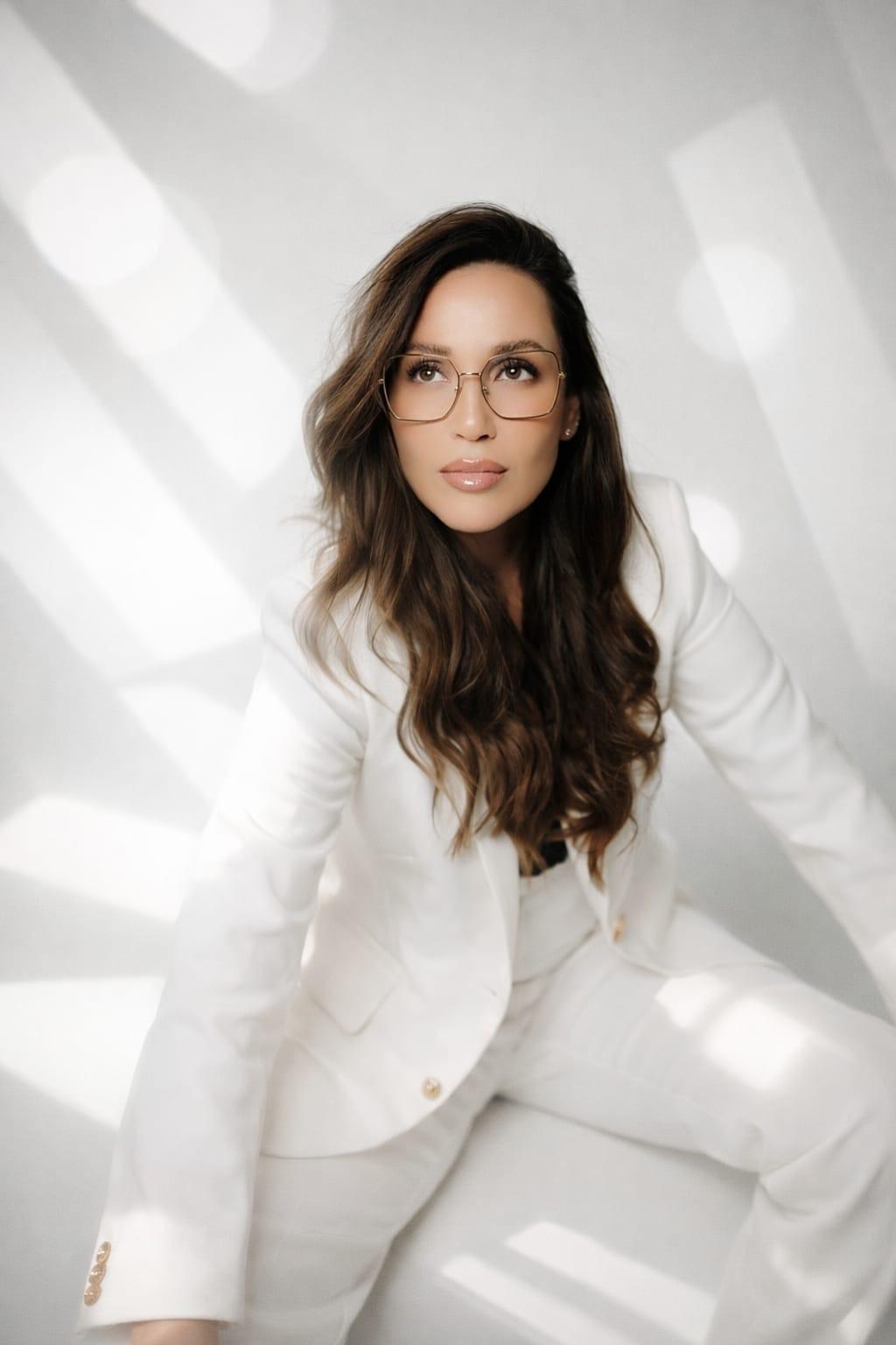 Lidia Cristea — artist micropigmentare și cosmetică avansată cu peste 14 ani de experiență la Tadashi Beauty Hub